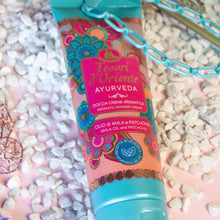 Tesori d'Oriente- Ayrveda Ritual Douche Cream كريم صابون دوش أيروفيدا تيزوري, حمل الصورة الى البوم الصور