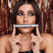 Mina Al-Sheikhly Mascara ماسكارة مينا الشيخلي, حمل الصورة الى البوم الصور