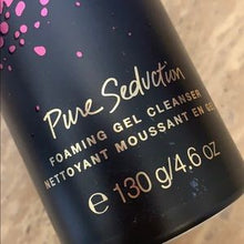 Load image into Gallery viewer, Victoria's Secret- Foam Gel Cleanser فوم غسول جسم من فكتوريا سيكريت