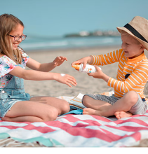 Bioderma- Kids Sun Block Spray واقي شمس سبراي للأطفال بايوديرما, حمل الصورة الى البوم الصور
