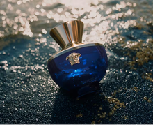 Versace- Dylan Blue Women Perfume عطر نسائي ديلان بلو فيرساتجي, حمل الصورة الى البوم الصور
