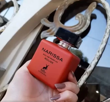 Maison Alhambra- Narissa Rouge Women Perfume عطر نسائي ناريسا روج الحمرا, حمل الصورة الى البوم الصور
